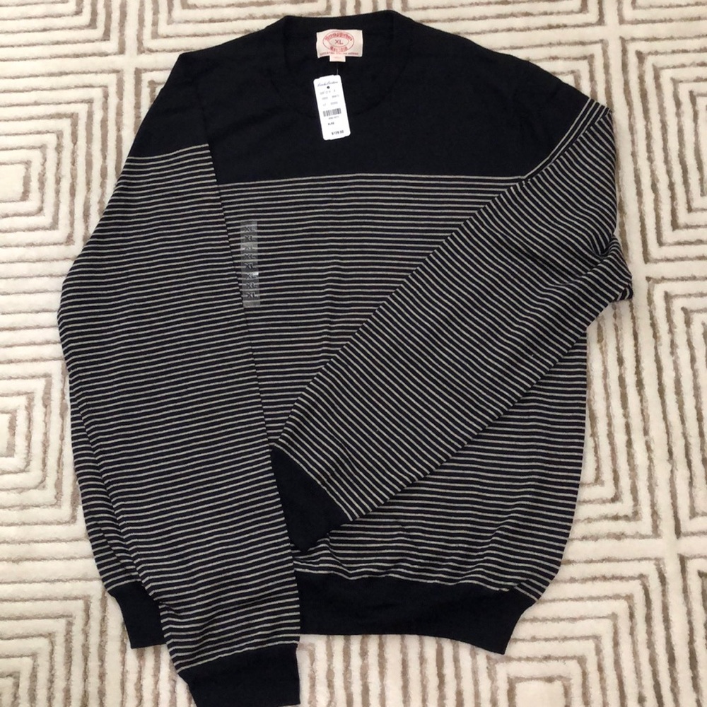 🔥🔥Brooks Brothers Extrafine Italian Merino Sweater.